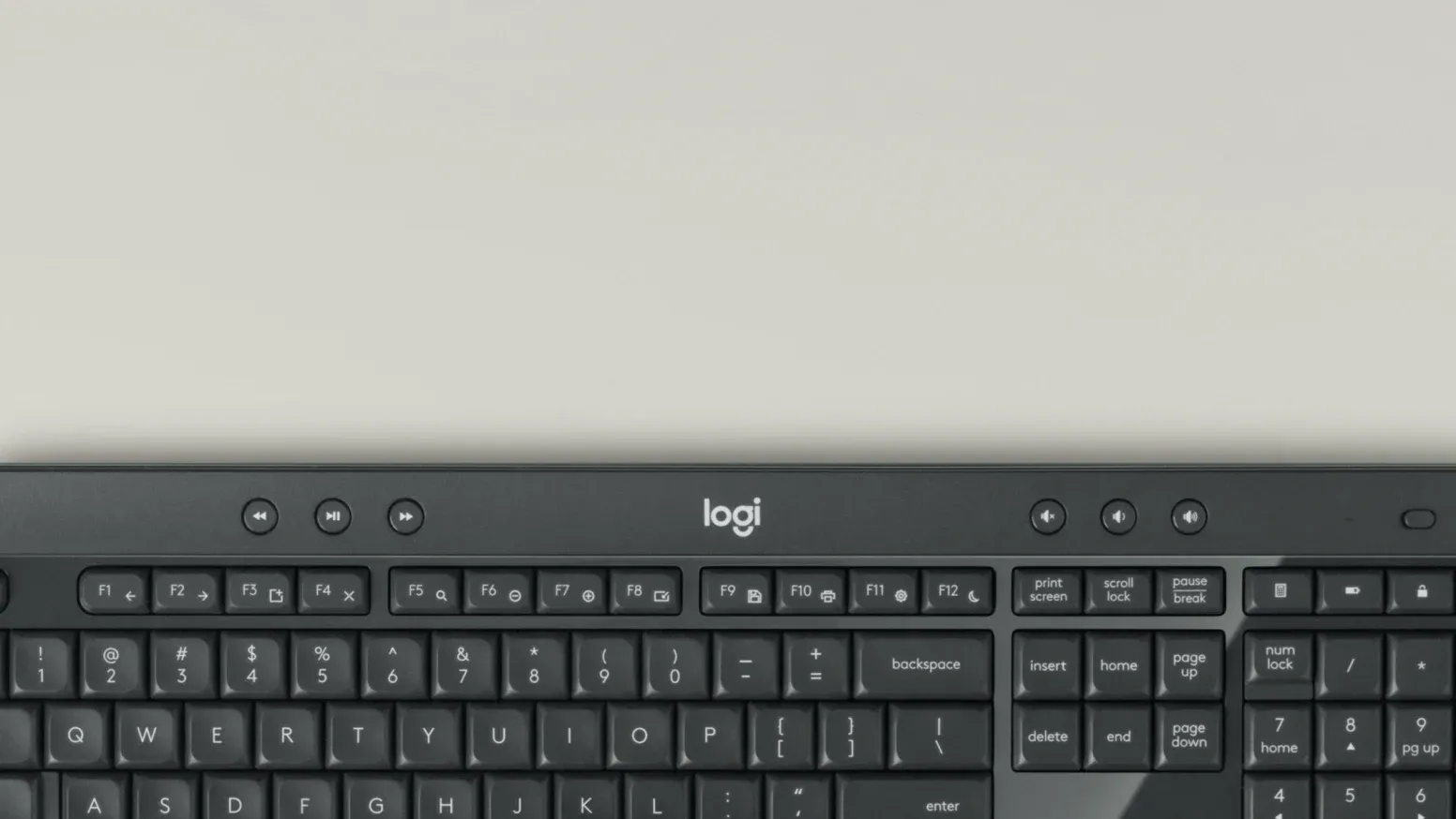 کیبورد و ماوس بی‌سیم لاجیتک مدل MK540